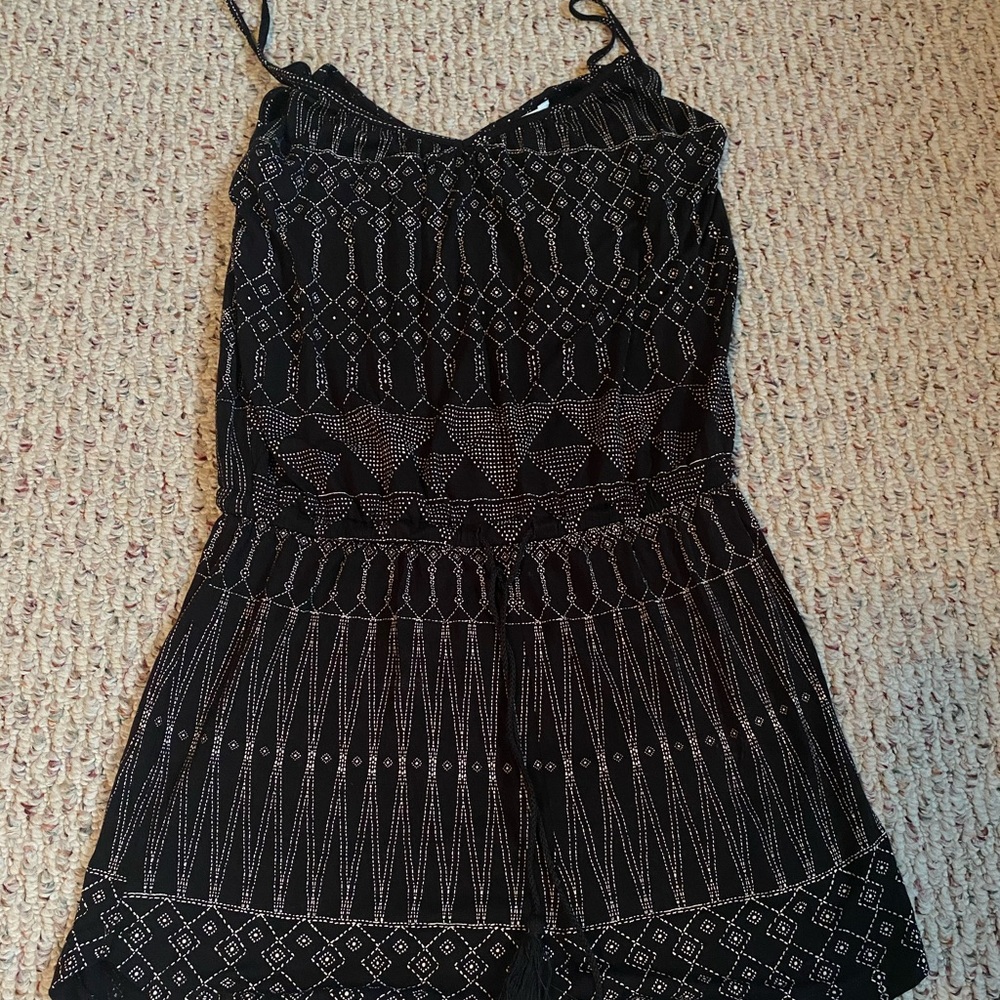 Black patterned romper